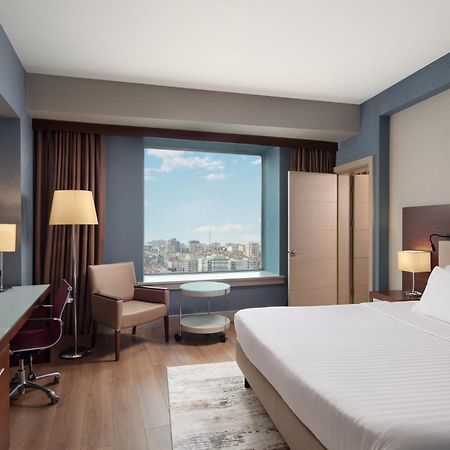 Delta Hotels by Marriott Istanbul West Экстерьер фото